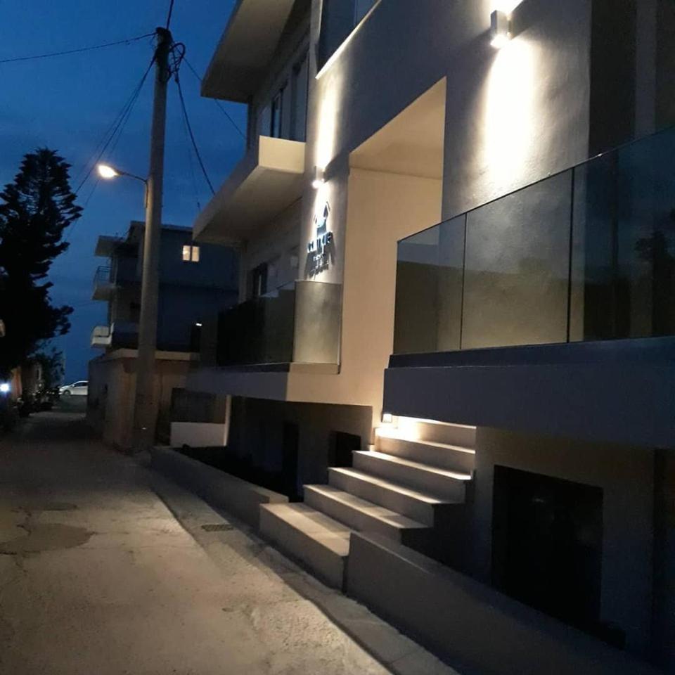 Calmare Suites Rethymno  Bagian luar foto