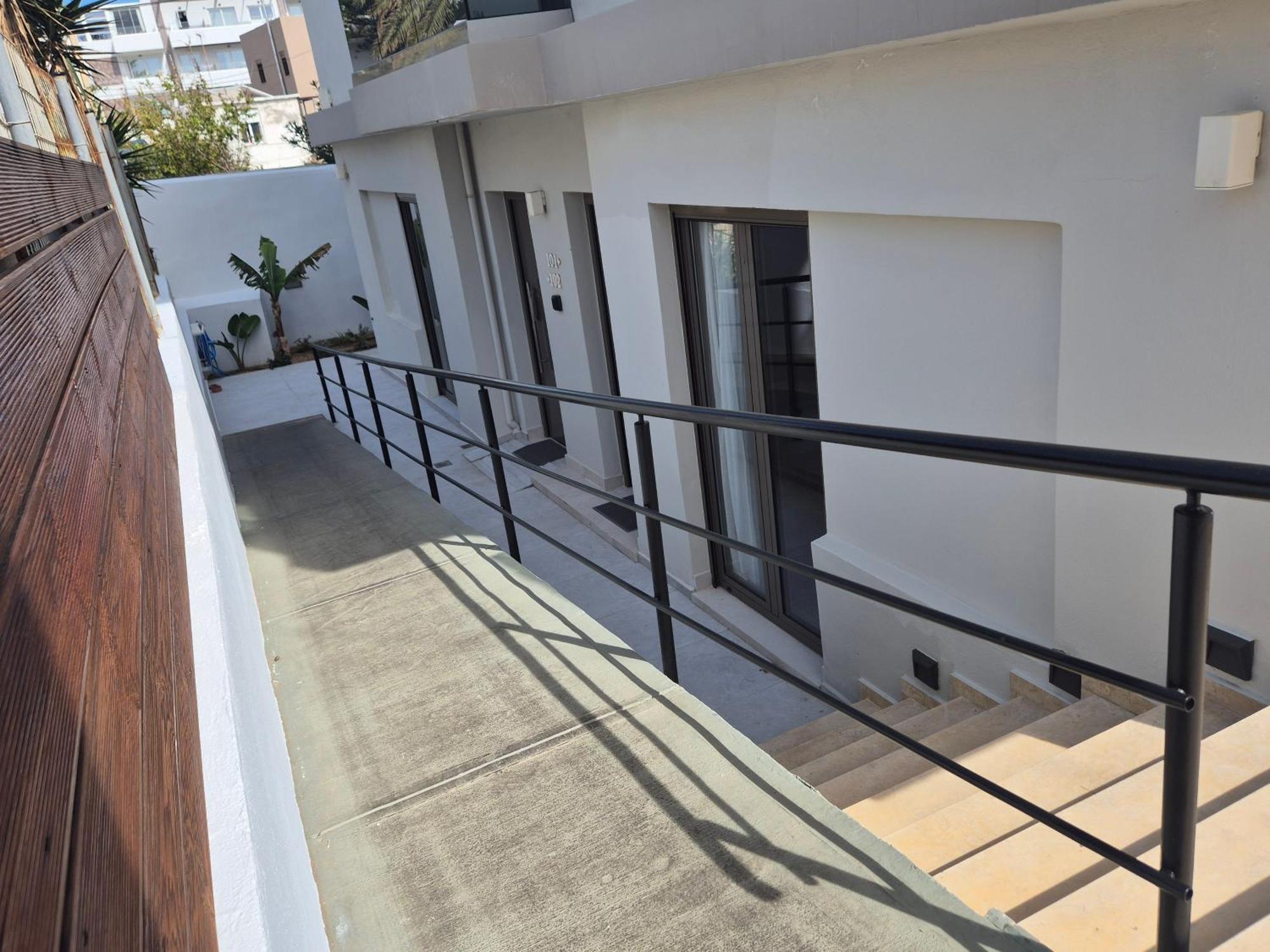 Calmare Suites Rethymno  Bagian luar foto