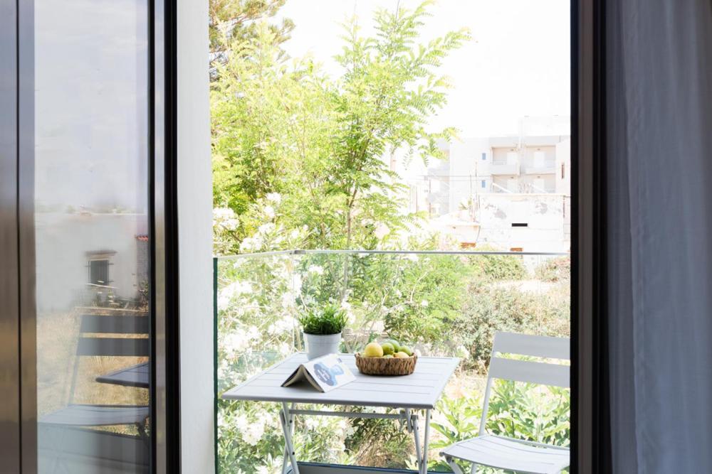 Calmare Suites Rethymno  Bagian luar foto
